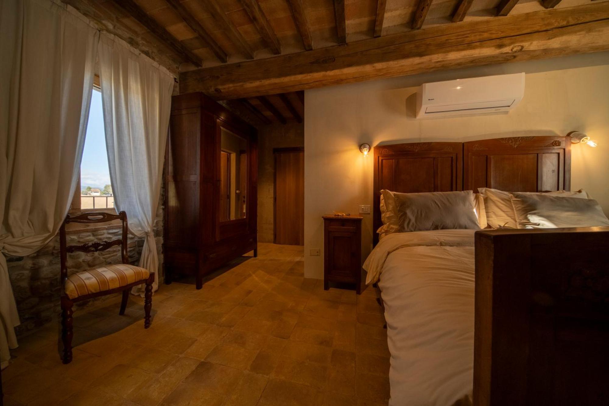 Agriturismo Podere Tovari 安吉亚里 外观 照片