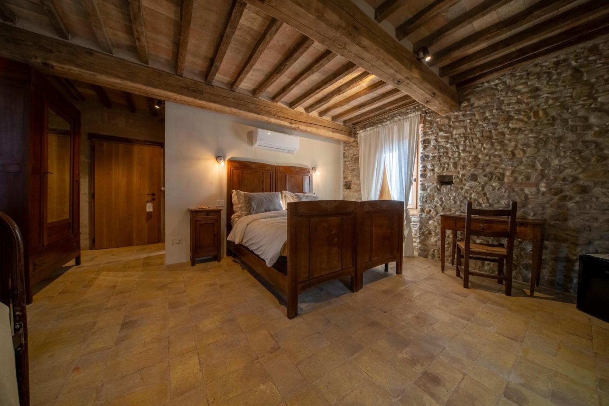 Agriturismo Podere Tovari 安吉亚里 外观 照片
