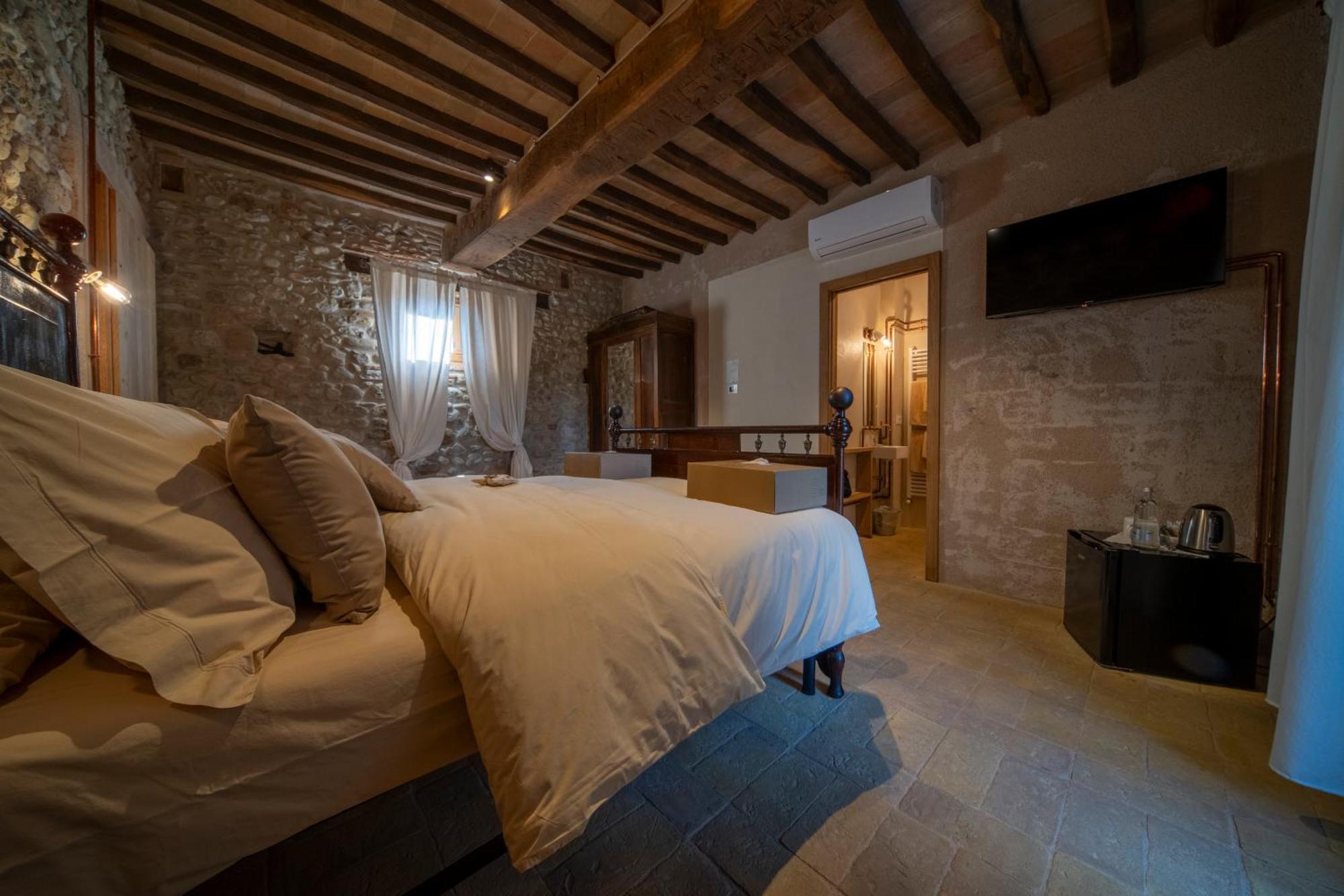 Agriturismo Podere Tovari 安吉亚里 外观 照片