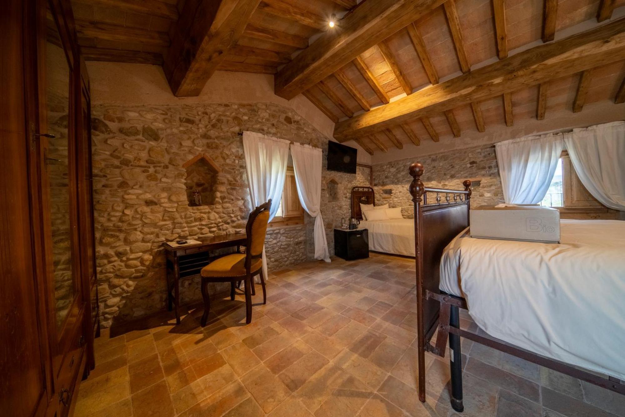 Agriturismo Podere Tovari 安吉亚里 外观 照片