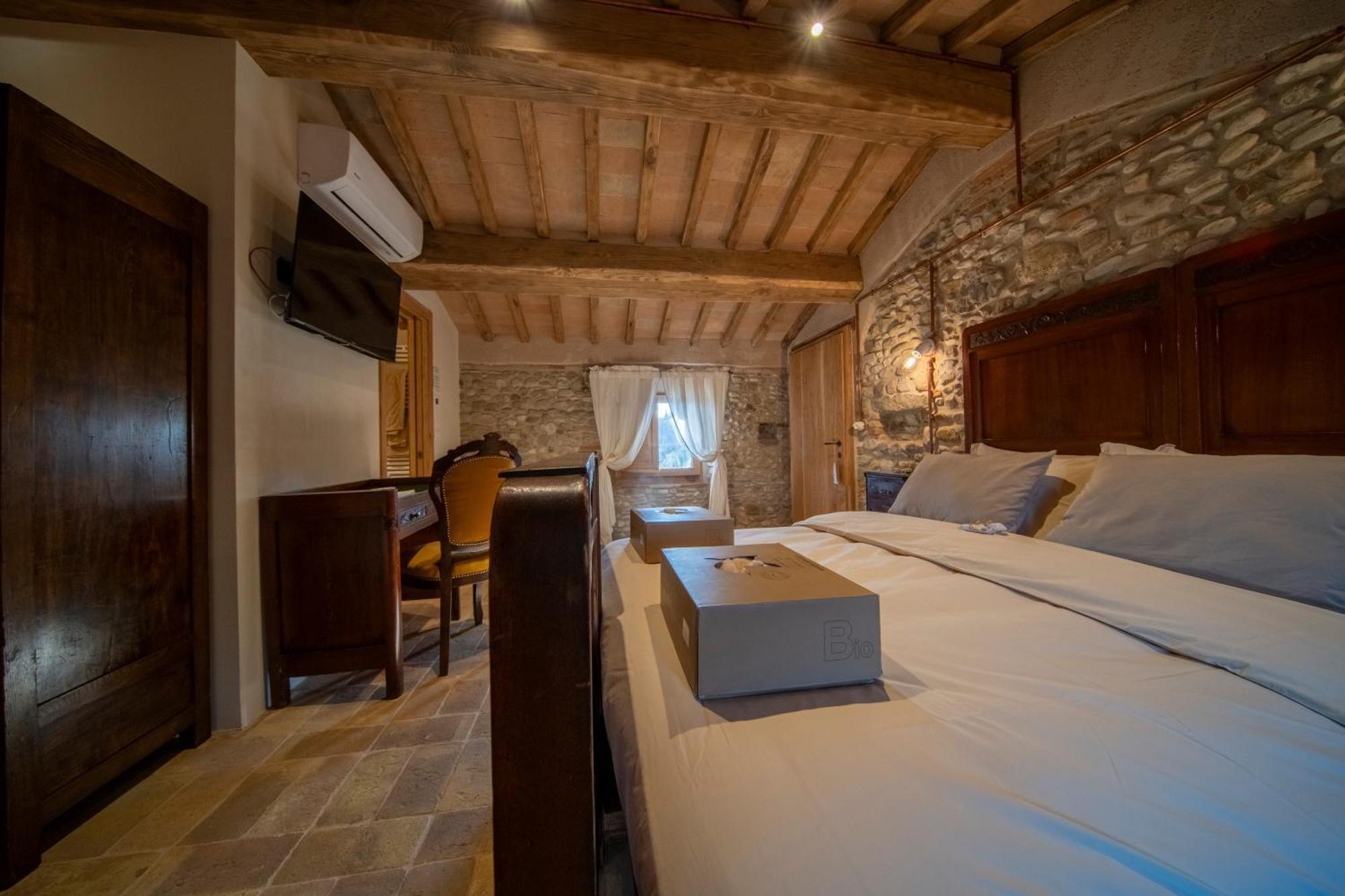 Agriturismo Podere Tovari 安吉亚里 外观 照片