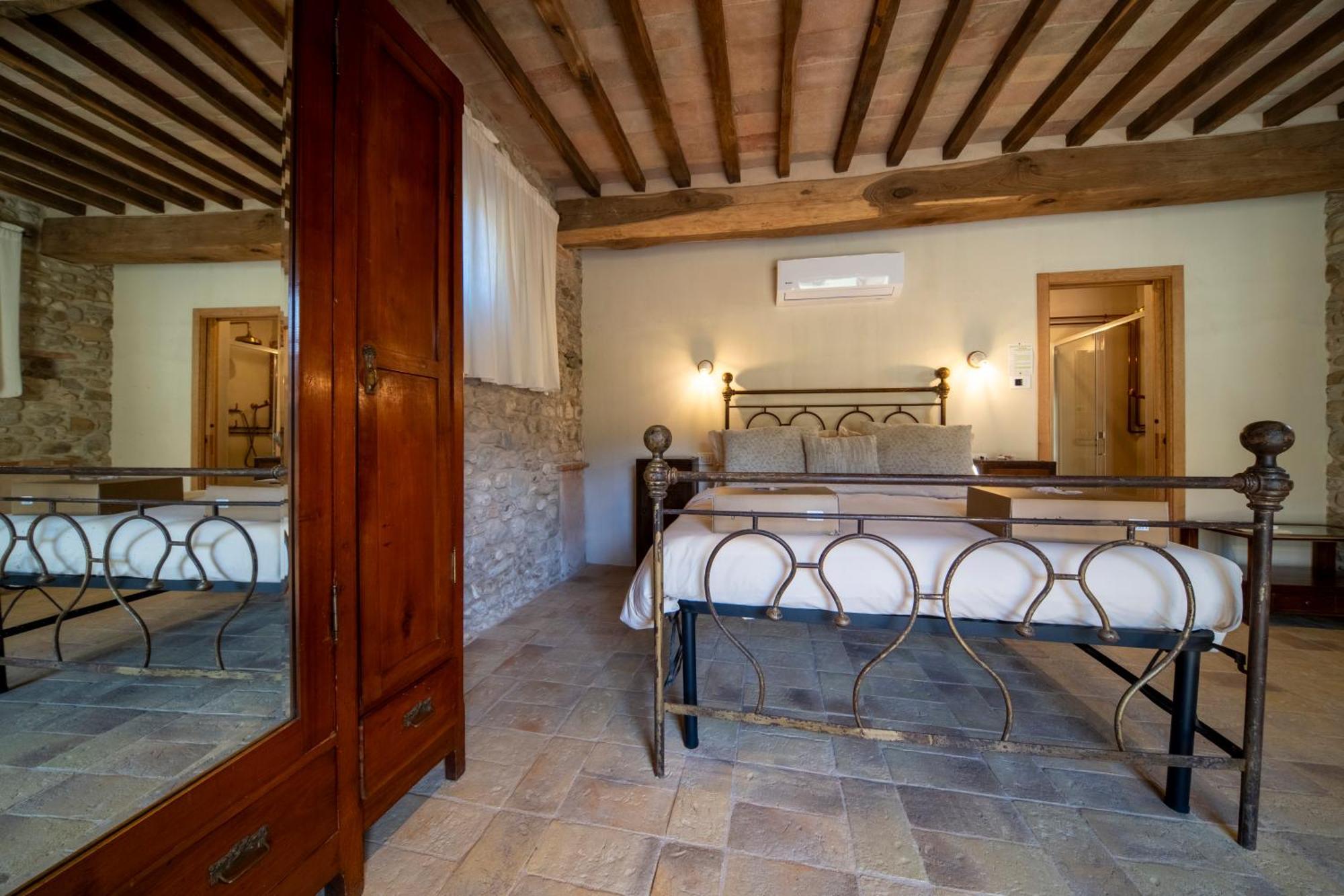 Agriturismo Podere Tovari 安吉亚里 外观 照片