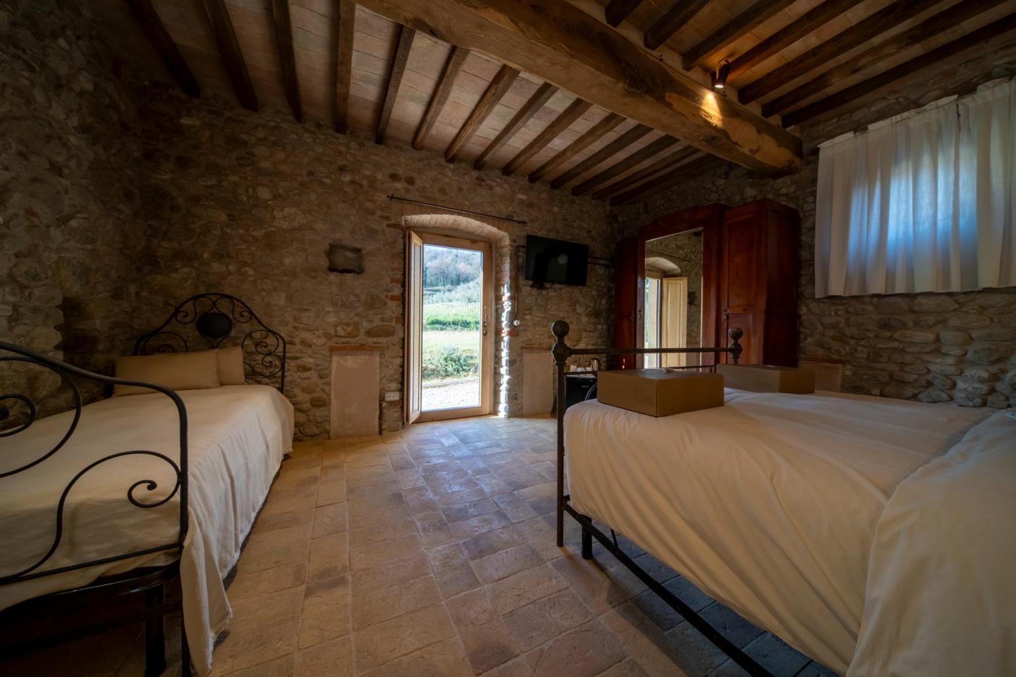 Agriturismo Podere Tovari 安吉亚里 外观 照片