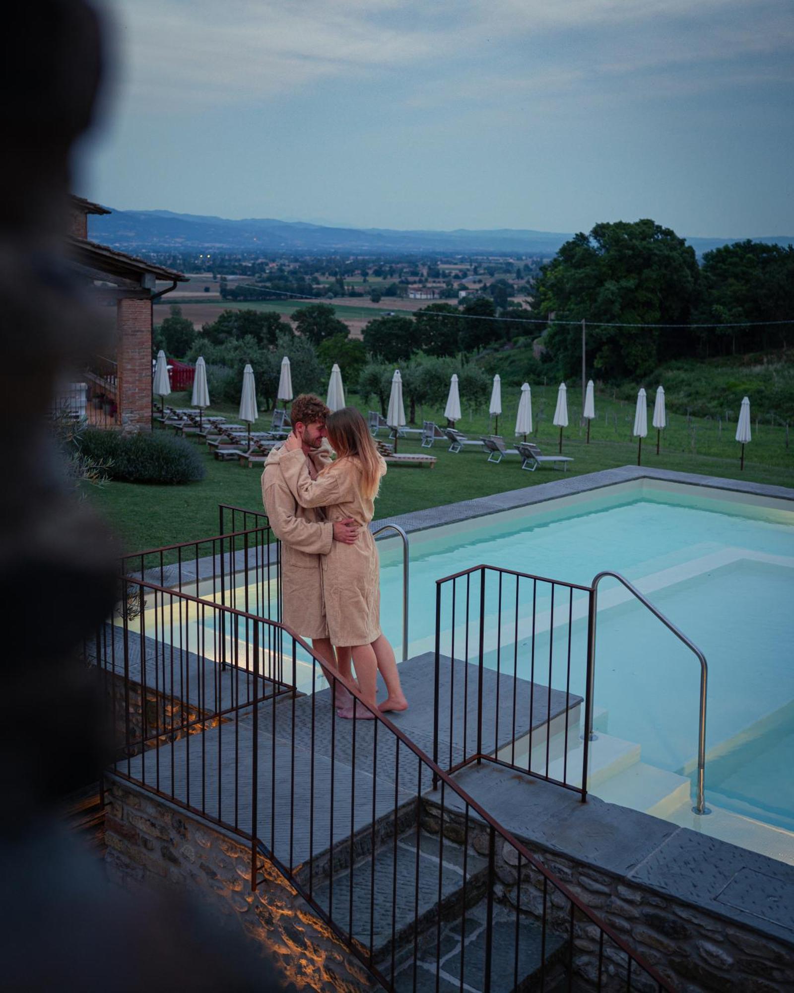 Agriturismo Podere Tovari 安吉亚里 外观 照片